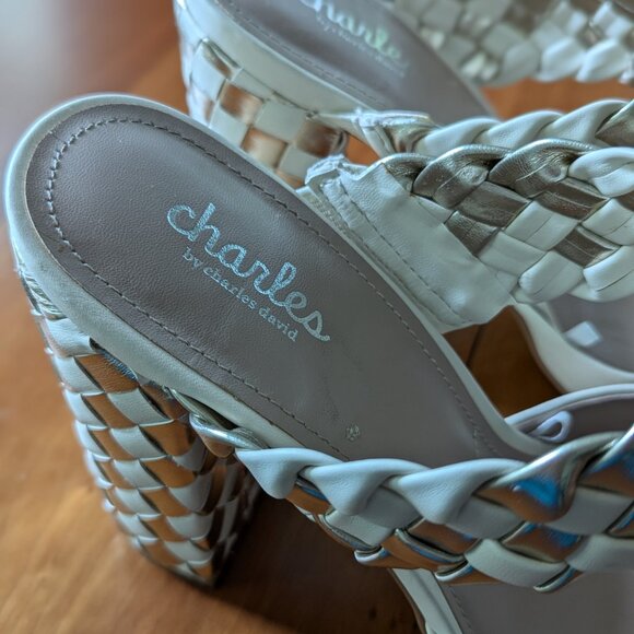 Charles by Charles David Micky Cream Metallic Woven Block Heel Pump Size 9 - Picture 4 of 9